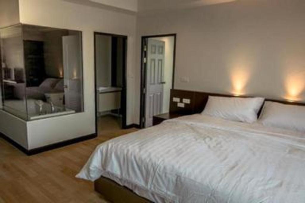 Eurotel Hotel Kanchanaburi Esterno foto